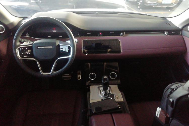 Used Land Rover Range Evoque 2023 Aurora L 249 PS Luxury Edition Interior 2