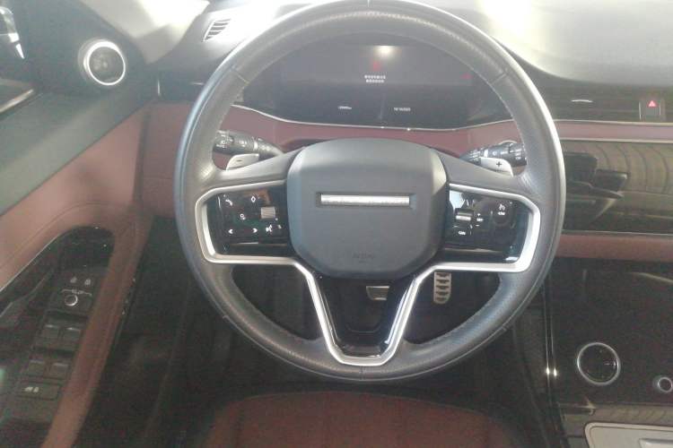 Used Land Rover Range Evoque 2023 Aurora L 249 PS Luxury Edition Steering Wheel