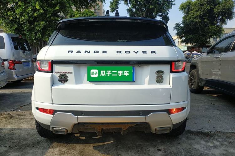 Used Land Rover Range Evoque 2018 240 PS SE DYNAMIC Smart Edition Exterior 4