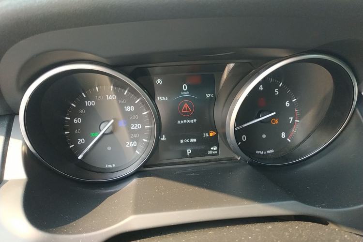 Used Land Rover Range Evoque 2018 240 PS SE DYNAMIC Smart Edition Instrument Cluster