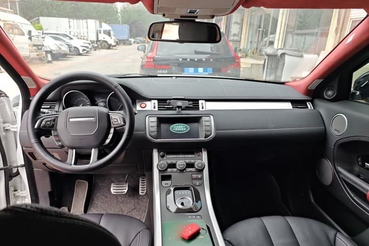 Used Land Rover Range Evoque 2014 2.0T 5-Door Ignite Edition Interior 3