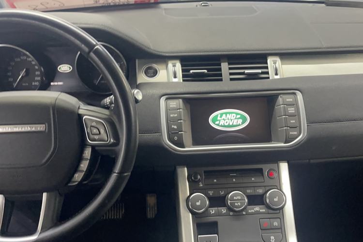 Used Land Rover Range Evoque 2014 2.0T 5-Door YAOZHEN Edition Interior 3