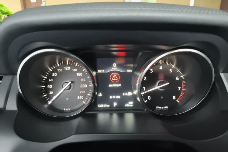 Used Land Rover Range Evoque 2016 2.0T SE Smart Glow Edition Instrument Cluster