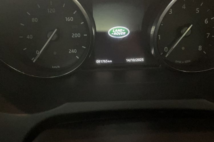 Used Land Rover Range Evoque 2016 2.0T HSE DYNAMIC All-Wheel Drive Edition Odometer Close Up