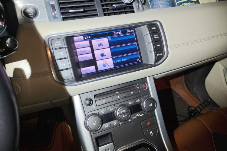 Used Land Rover Range Evoque 2012 2.0T 5-Door YAOZHI Version Audio And AC Panel