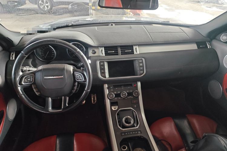 Used Land Rover Range Evoque 2012 2.0T 5-Door Ignite Edition Center Console