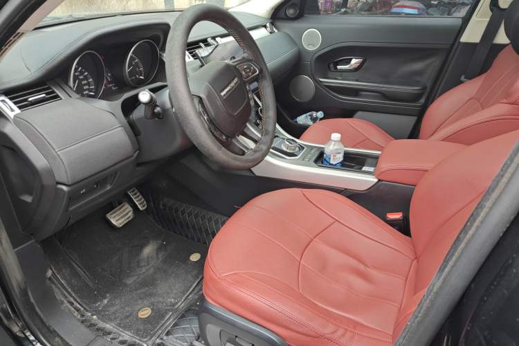Used Land Rover Range Evoque 2012 2.0T 5-Door Ignite Edition Driver Seat