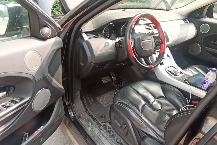 Used Land Rover Range Evoque 2012 2.0T 5-Door Ignite Edition Driver Seat