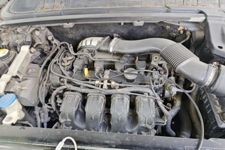 Used Land Rover Range Evoque 2012 2.0T 5-Door Ignite Edition Engine Bay
