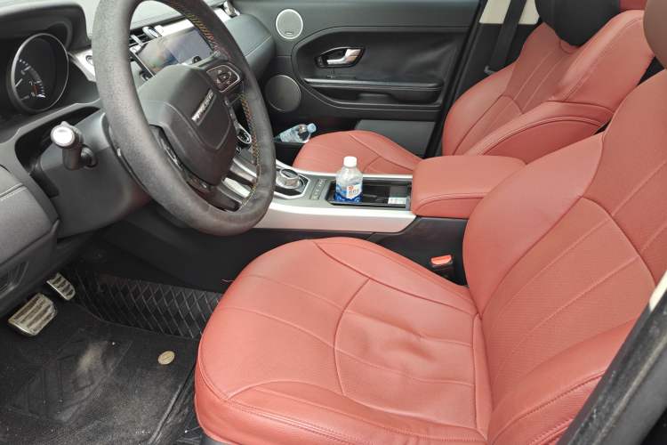 Used Land Rover Range Evoque 2012 2.0T 5-Door Ignite Edition Left Front Seat