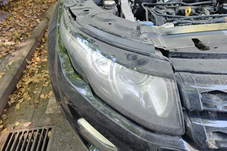 Used Land Rover Range Evoque 2012 2.0T 5-Door Ignite Edition Right Front Headlight