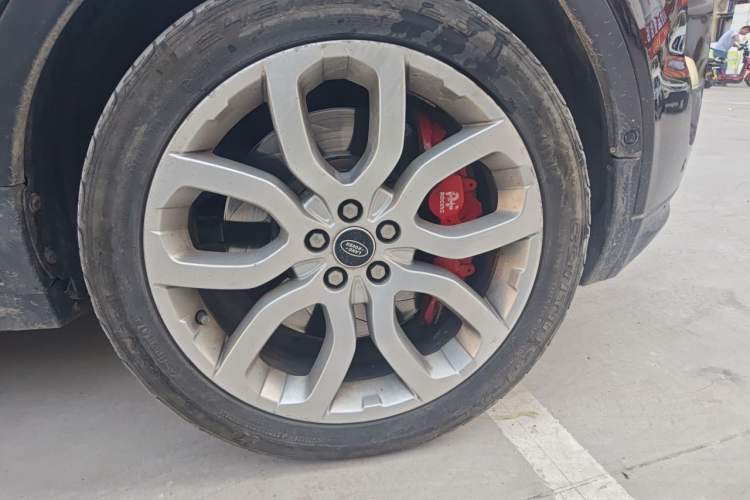 Used Land Rover Range Evoque 2012 2.0T 5-Door Ignite Edition Right Front Wheel Hub
