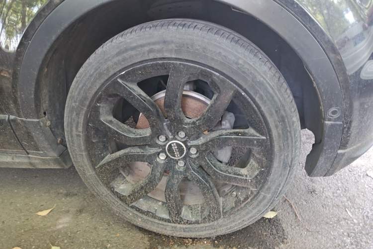 Used Land Rover Range Evoque 2012 2.0T 5-Door Ignite Edition Right Front Wheel Hub