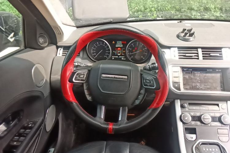 Used Land Rover Range Evoque 2012 2.0T 5-Door Ignite Edition Steering Wheel