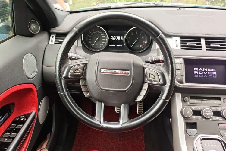 Used Land Rover Range Evoque 2012 2.0T 5-Door Ignite Edition Steering Wheel