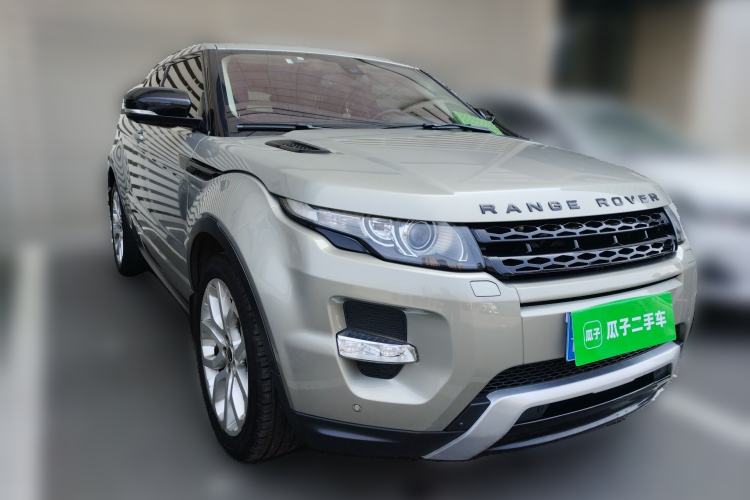 Used Land Rover Range Evoque 2012 2.0T 3-Door Ignite Edition Front Right 45 Deg