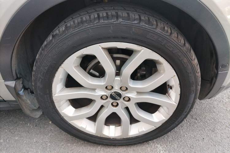 Used Land Rover Range Evoque 2012 2.0T 3-Door Ignite Edition Right Front Wheel Hub
