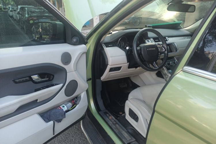 Used Land Rover Range Evoque 2012 2.0T 5-Door YAOZHI Version Driver Seat