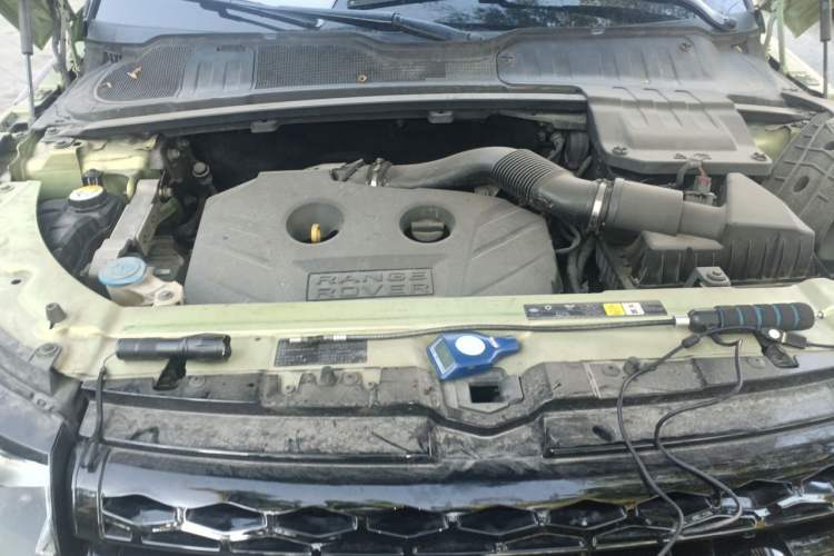 Used Land Rover Range Evoque 2012 2.0T 5-Door YAOZHI Version Engine Bay