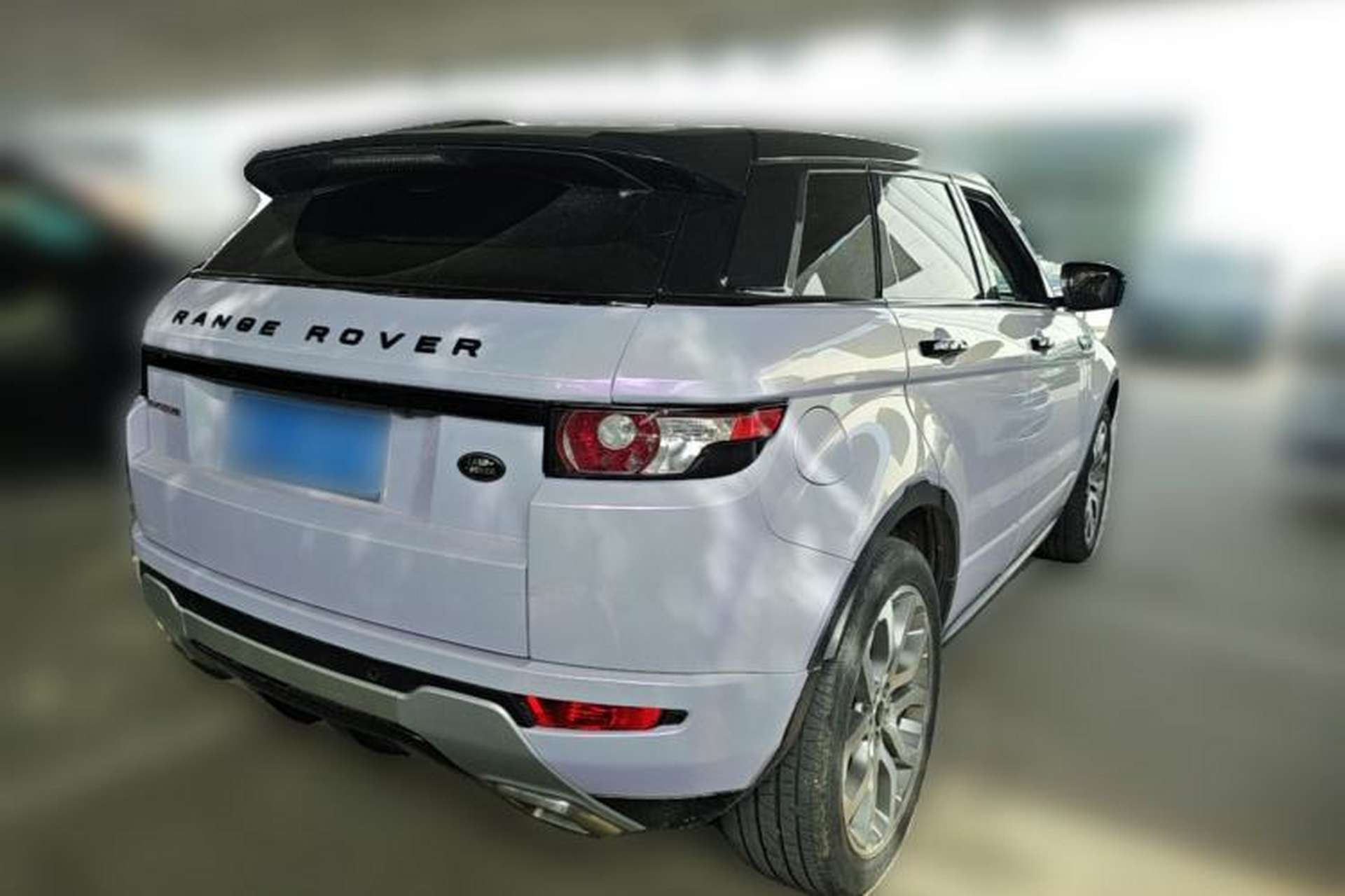 Used Land Rover Range Evoque 2012 2.0T 5-Door Ignite Edition Rear Right 45 Deg