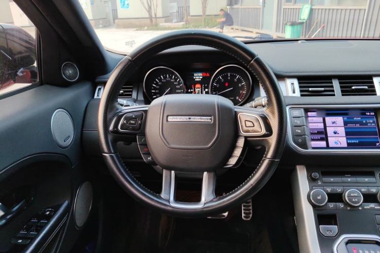 Used Land Rover Range Evoque 2012 2.0T 5-Door Ignite Edition Steering Wheel