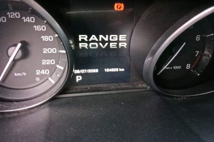 Used Land Rover Range Evoque 2012 2.0T 5-Door YAOZHI Version Odometer Close Up