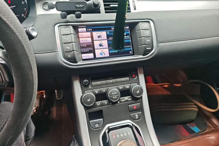 Used Land Rover Range Evoque 2012 2.0T 5-Door YAOZHI Version Audio And AC Panel