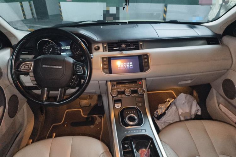 Used Land Rover Range Evoque 2012 2.0T 5-Door YAOZHI Version Center Console
