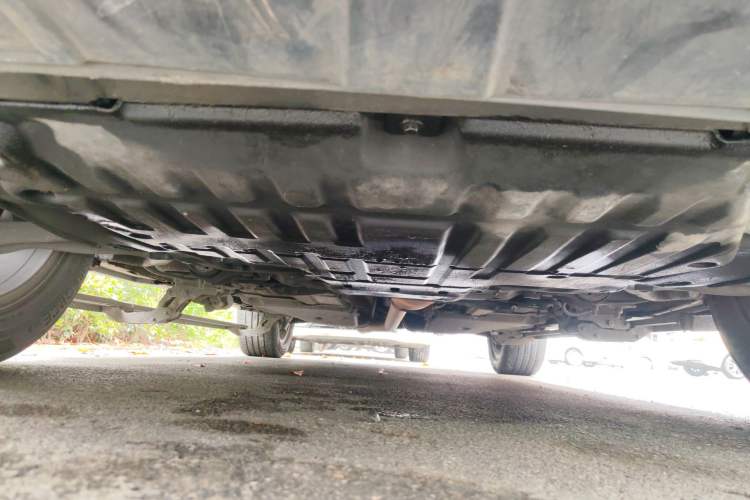 Used Land Rover Range Evoque 2012 2.0T 5-Door YAOZHI Version Chassis Front