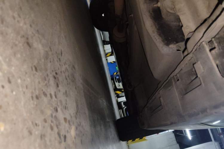 Used Land Rover Range Evoque 2012 2.0T 5-Door Ignite Edition Chassis Rear Right