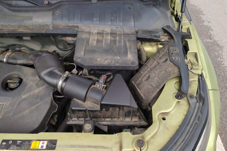 Used Land Rover Range Evoque 2012 2.0T 5-Door YAOZHI Version Engine Bay Left