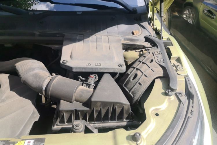 Used Land Rover Range Evoque 2012 2.0T 5-Door Ignite Edition Engine Bay Left