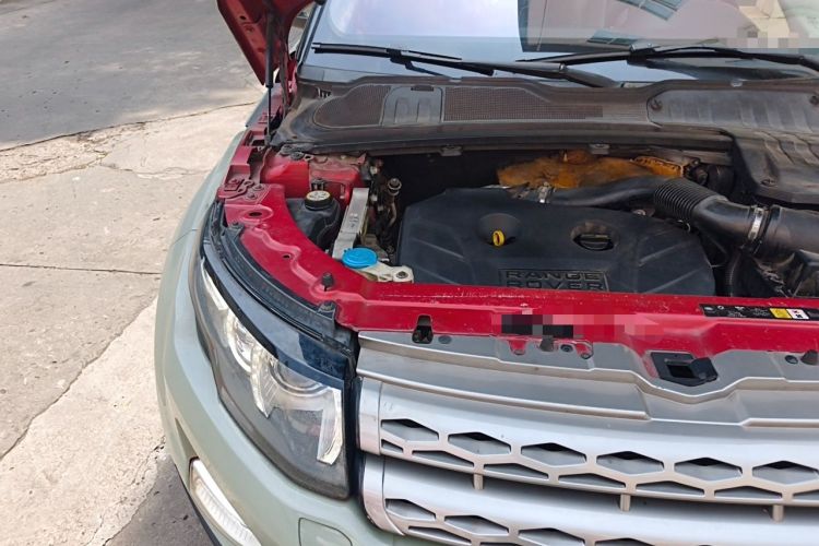 Used Land Rover Range Evoque 2012 2.0T 5-Door YAOZHI Version Engine Bay Right