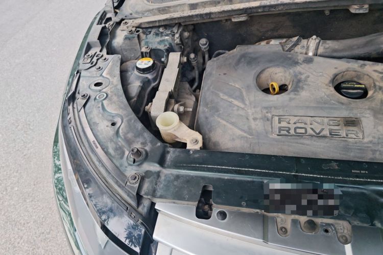 Used Land Rover Range Evoque 2012 2.0T 5-Door YAOZHI Version Engine Bay Right