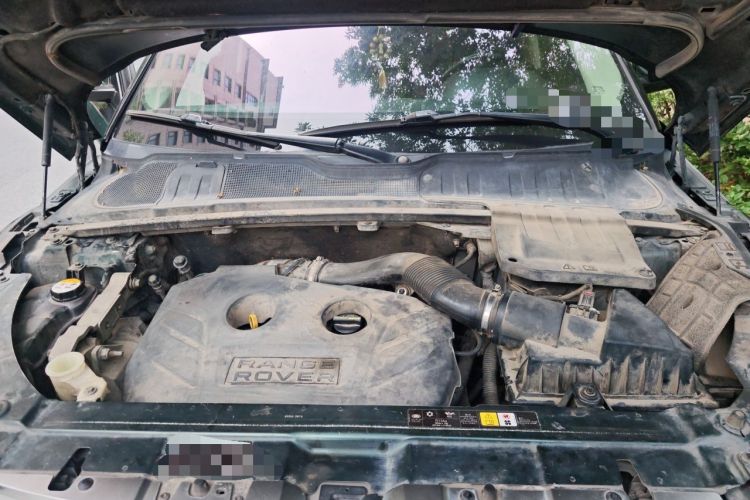 Used Land Rover Range Evoque 2012 2.0T 5-Door YAOZHI Version Engine Bay