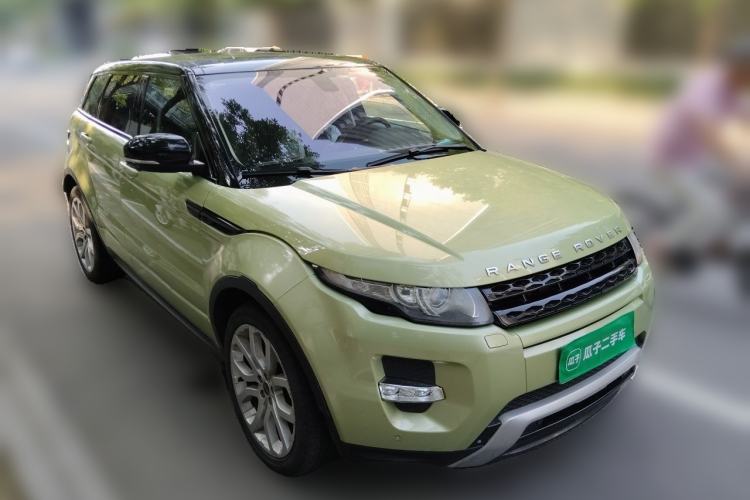 Used Land Rover Range Evoque 2012 2.0T 5-Door Ignite Edition Front Right 45 Deg
