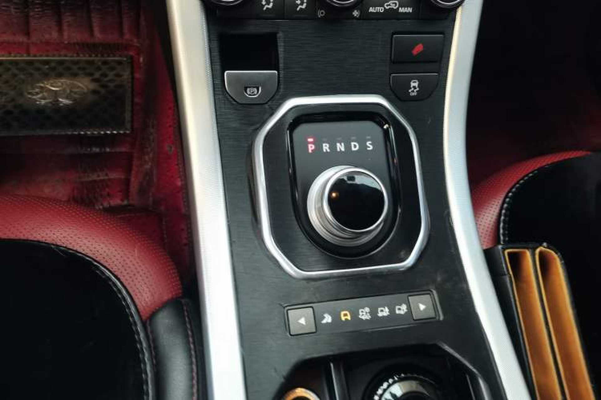 Used Land Rover Range Evoque 2012 2.0T 5-Door Ignite Edition Gear Lever