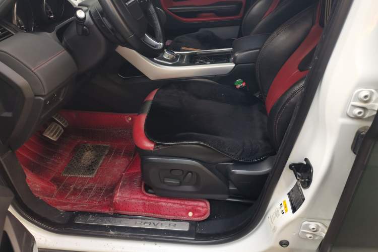 Used Land Rover Range Evoque 2012 2.0T 5-Door Ignite Edition Left Front Seat