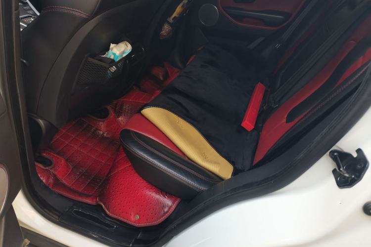 Used Land Rover Range Evoque 2012 2.0T 5-Door Ignite Edition Left Rear Seat