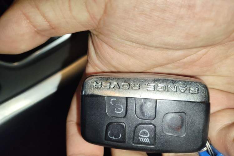Used Land Rover Range Evoque 2012 2.0T 5-Door Ignite Edition Vehicle Key