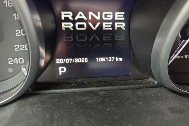 Used Land Rover Range Evoque 2012 2.0T 5-Door YAOZHI Version Odometer Close Up