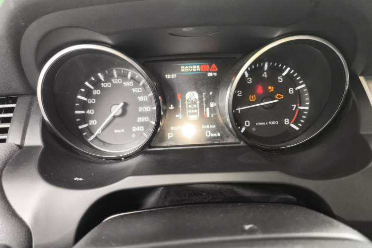Used Land Rover Range Evoque 2012 2.0T 5-Door Ignite Edition Instrument Cluster