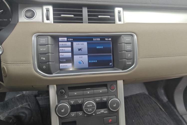 Used Land Rover Range Evoque 2012 2.0T 5-Door YAOZHI Version Audio And AC Panel