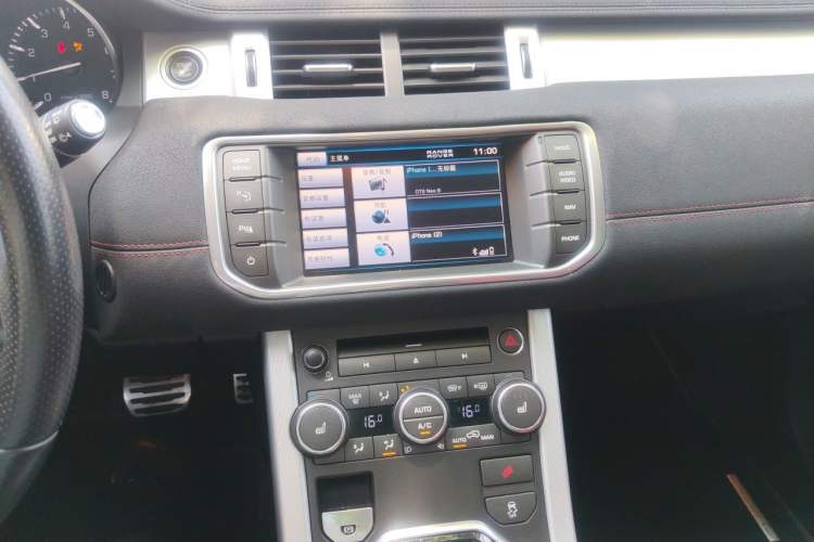 Used Land Rover Range Evoque 2012 2.0T 5-Door Ignite Edition Audio And AC Panel
