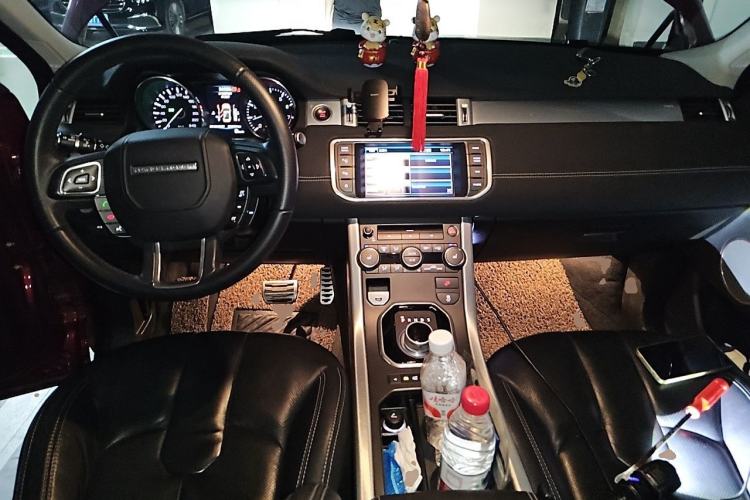 Used Land Rover Range Evoque 2012 2.0T 5-Door Ignite Edition Center Console