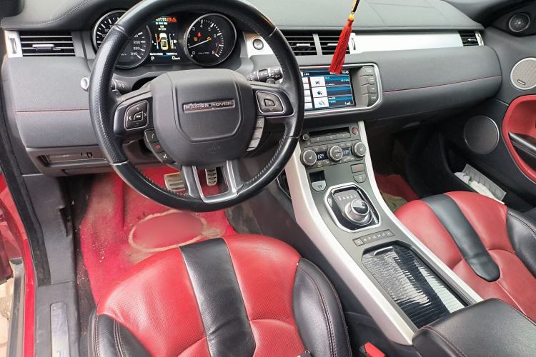 Used Land Rover Range Evoque 2012 2.0T 3-Door Ignite Edition Center Console