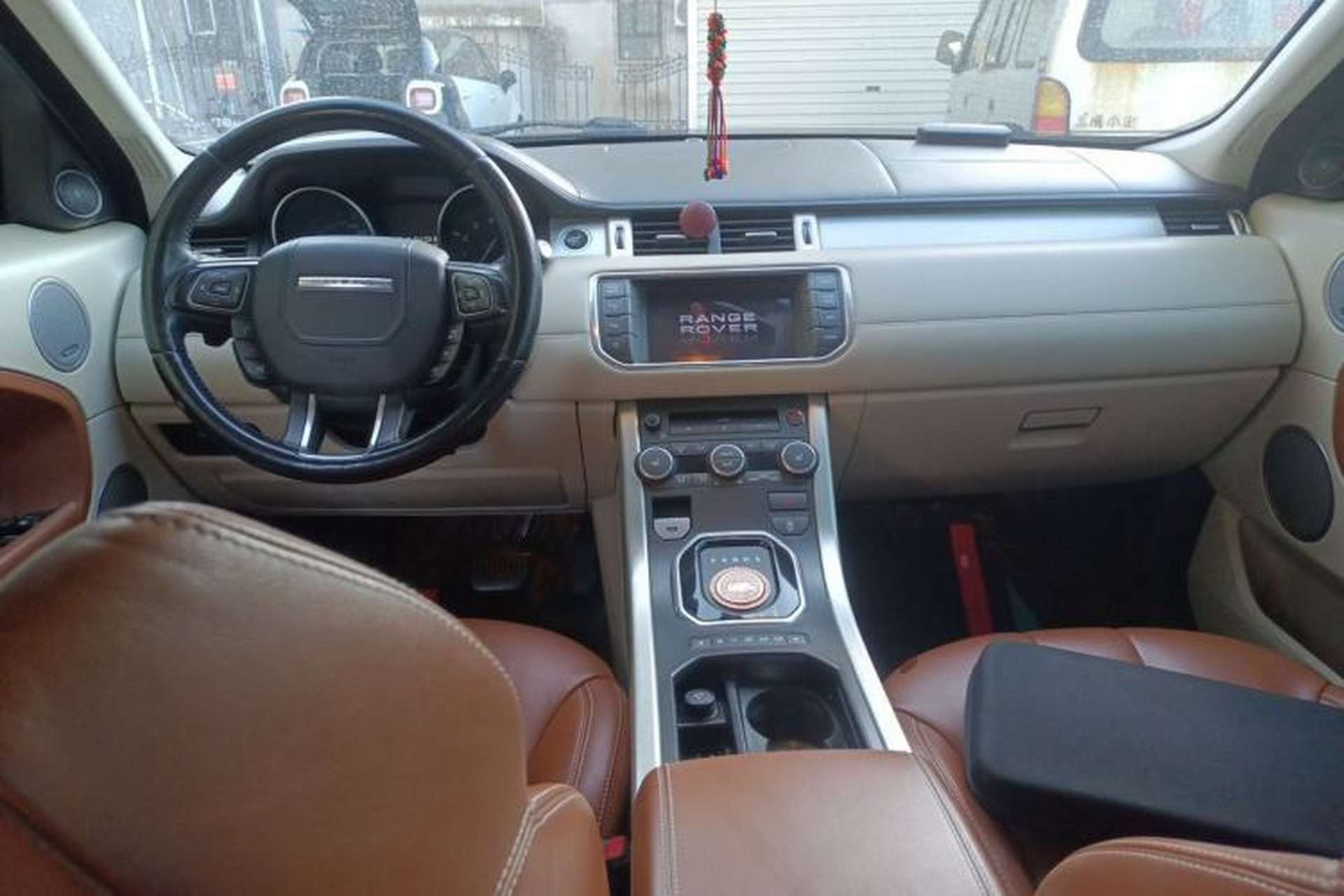 Used Land Rover Range Evoque 2012 2.0T 5-Door YAOZHI Version Center Console