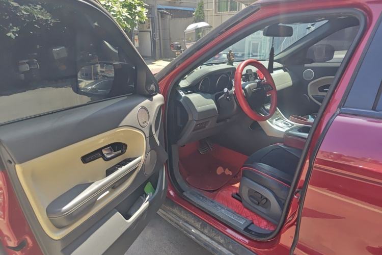 Used Land Rover Range Evoque 2012 2.0T 5-Door Ignite Edition Driver Seat