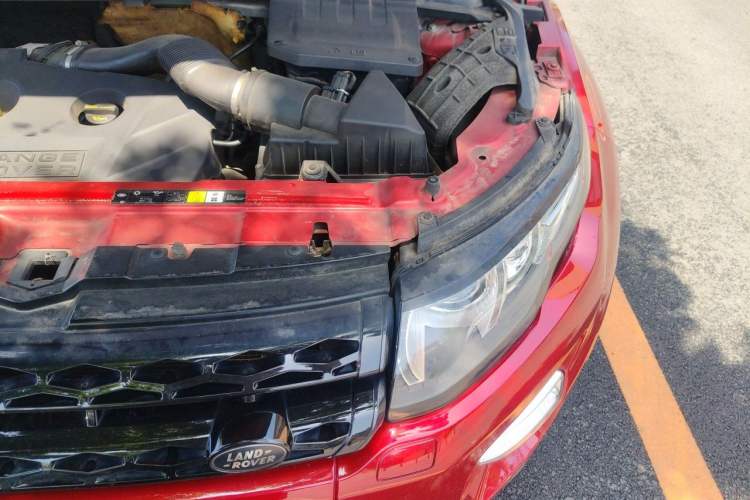 Used Land Rover Range Evoque 2012 2.0T 5-Door Ignite Edition Engine Bay Left