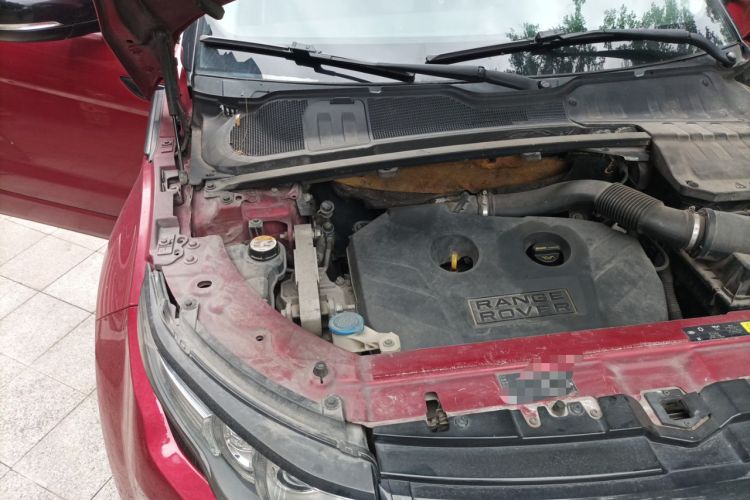 Used Land Rover Range Evoque 2012 2.0T 5-Door Ignite Edition Engine Bay Right